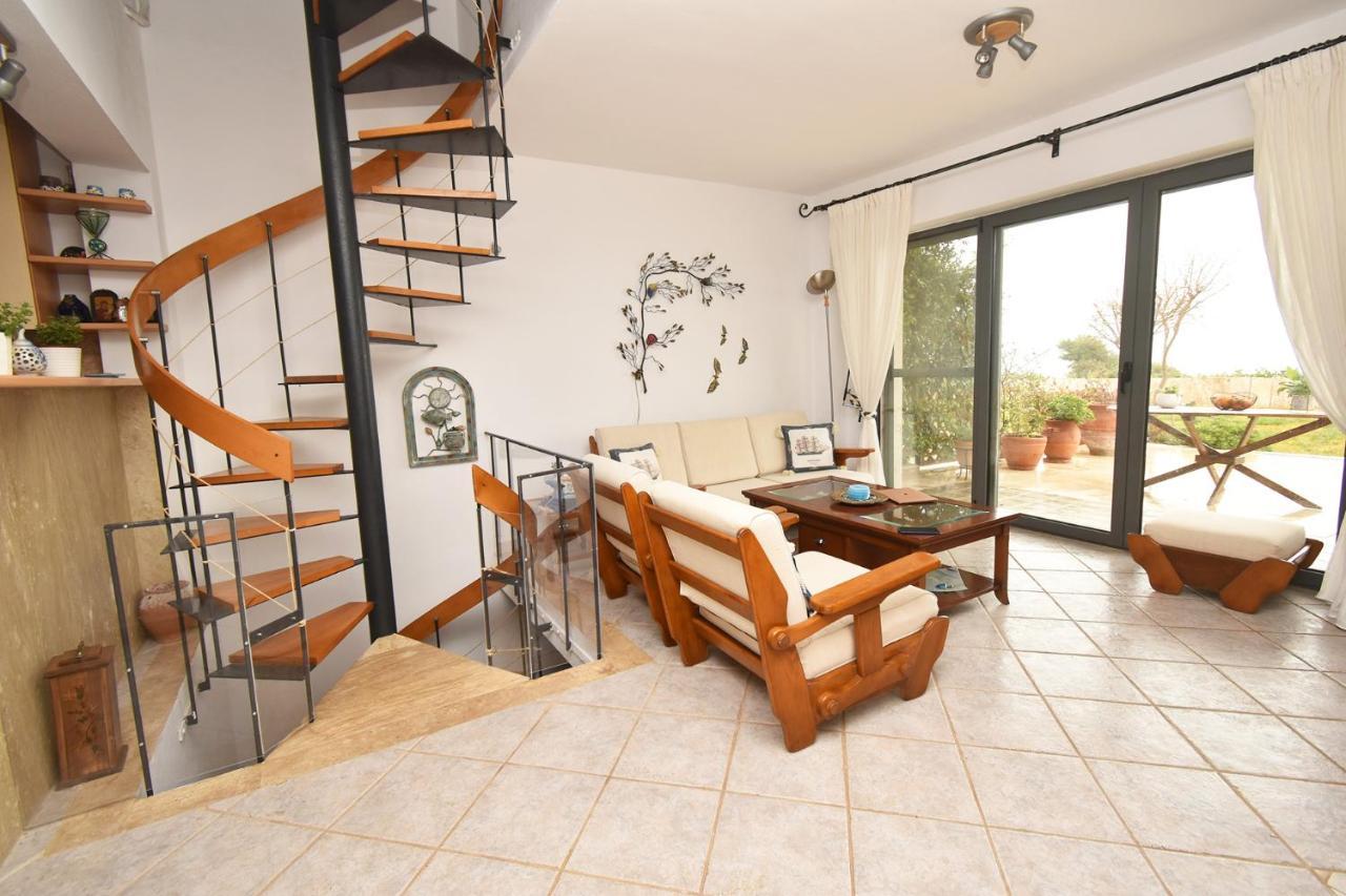 Olia Sea View Shared Pool Villa, Nea Fokea Exterior foto