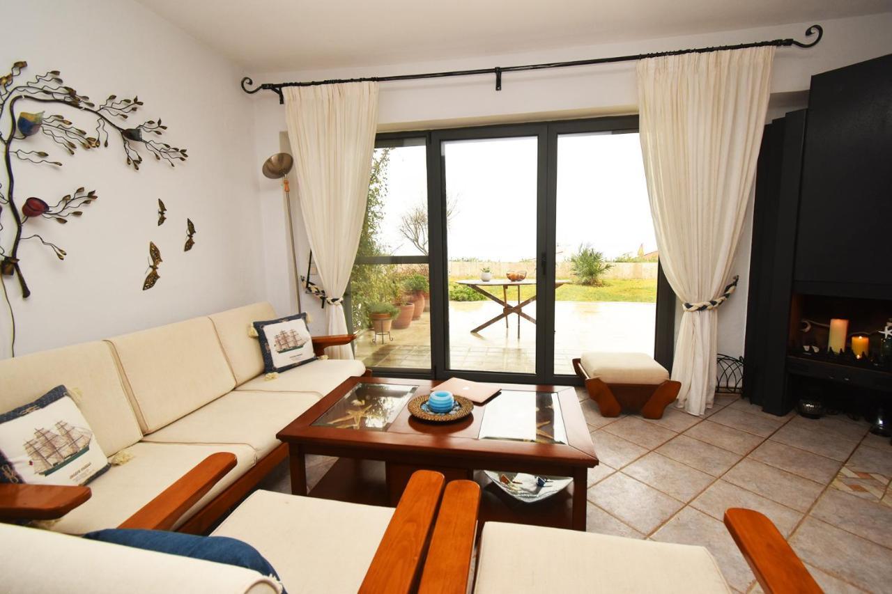 Olia Sea View Shared Pool Villa, Nea Fokea Exterior foto