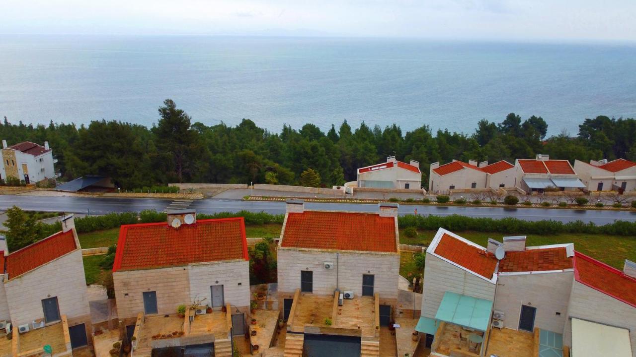 Olia Sea View Shared Pool Villa, Nea Fokea Exterior foto