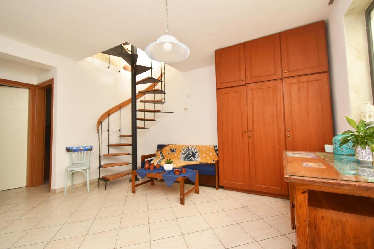 Olia Sea View Shared Pool Villa, Nea Fokea Exterior foto